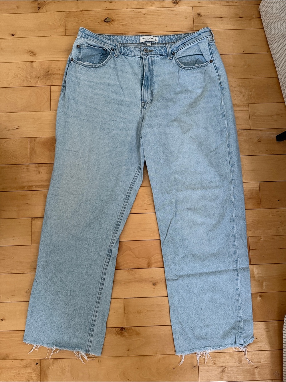 Light Wash Women's Straight-Leg Jeans